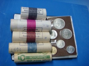 Todas las monedas del ao 1980/80 (5 cartuchos, 1 cartera, 1 tira y 1 juego de mdas), con calidad SC