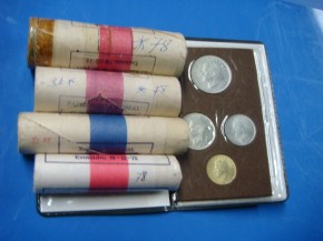 Todas las monedas del año 1978 (4 cartuchos y 1 cartera), con calidad SC