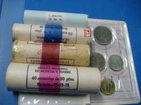 Todas las monedas del año 1980/82 (4 cartuchos, 1 cartera y 1 juego de mdas), con calidad SC