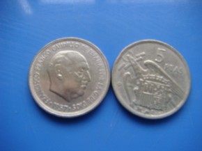 Moneda 5 PESETAS 1957 estrella 60, Franco, con calidad MBC