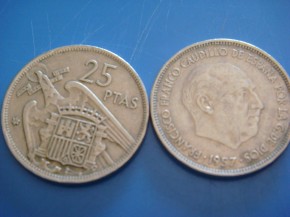 Moneda 25 PESETAS 1957 estrella 71, Franco, con calidad MBC